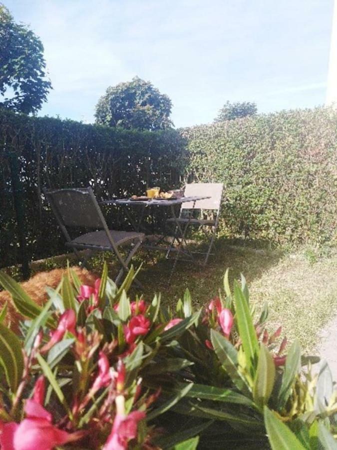 Charmant 2 Pieces A 500 M Des Plages Et Du Centre Cabourg Exterior foto